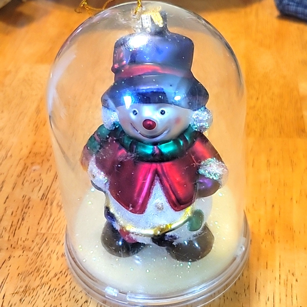 Unique Treasures Handcrafted glass snow man Ornament in plastic dome 5" …